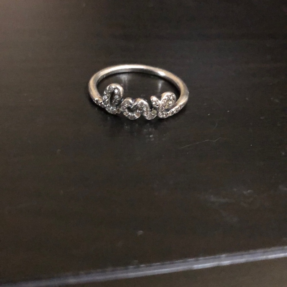 Love Pandora ring